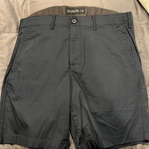 NWT men’s Abercrombie  ALL DAY SHORTS stretch  navy blue